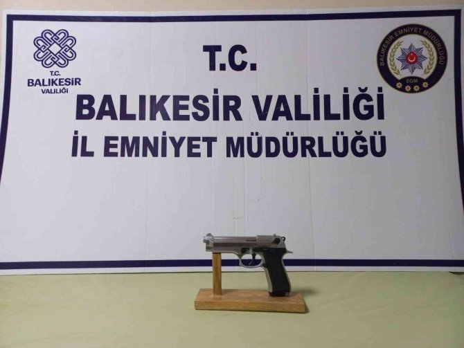 Balıkesir Polisinden Asayiş Ve Kaçakçılık Operasyonu