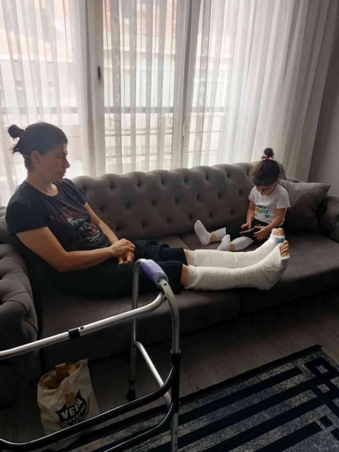 İ̇stiklal Caddesi’ndeki Terör Saldırısında Yaralanan 3 Yaşındaki Almeda’nın Annesi Dilay Sinan’dan Teşekkür Mesajı