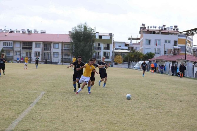 Nazilli Belediyespor U-19 Takımı Antalya Ekibini Mağlup Etti