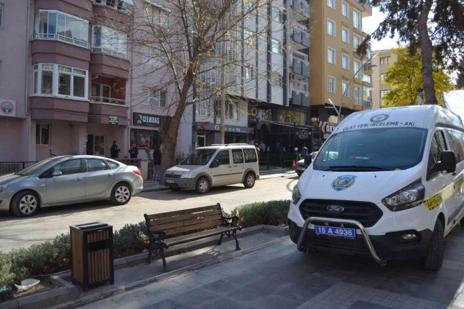 Burdur’da Çıkan Tartışmada Silahlar Çekildi: 1 Ölü, 1 Yaralı