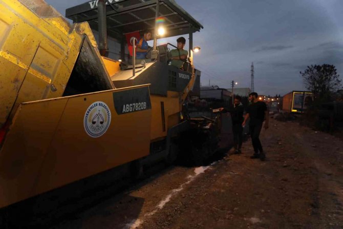 Erenler’de 15 Sokak Daha Asfalt İle Yenilendi