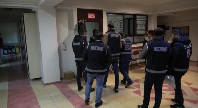 Erzincan’da "Gi̇rdap" Operasyonunda Yakalan 4 Şüpheli Tutuklandı