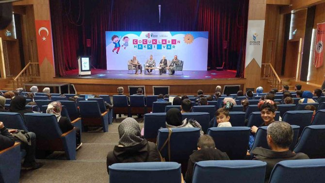 Esenler’de Çocuk Hakları Panelde Anlatıldı