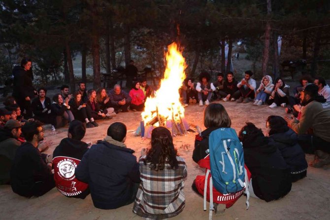 Öğrenciler Gürsu Adrenalin Park’ta Stres Attı