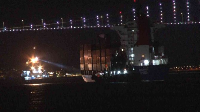 İ̇stanbul Boğaz’ında Gemi Arızası