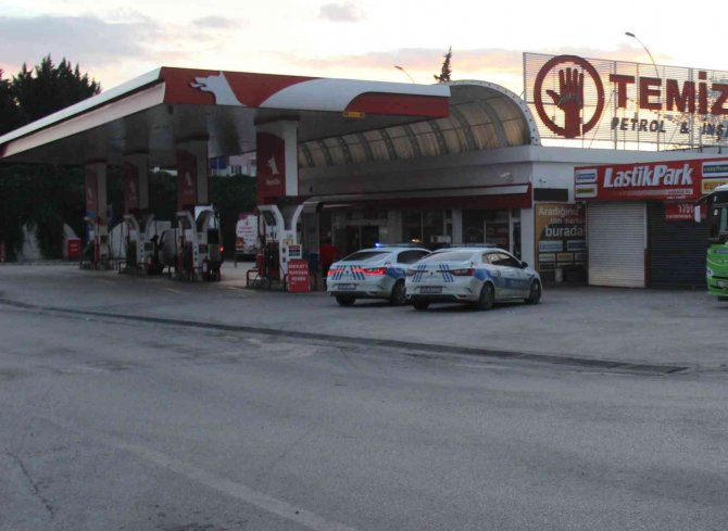 Otomobille Çarpışan Motosiklet Sürücüsü Ağır Yaralandı