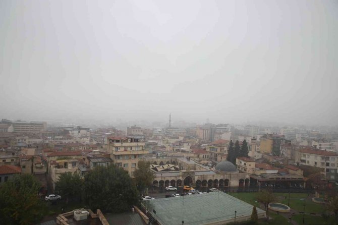 Gaziantep’te Sis Etkisini Sürdürüyor