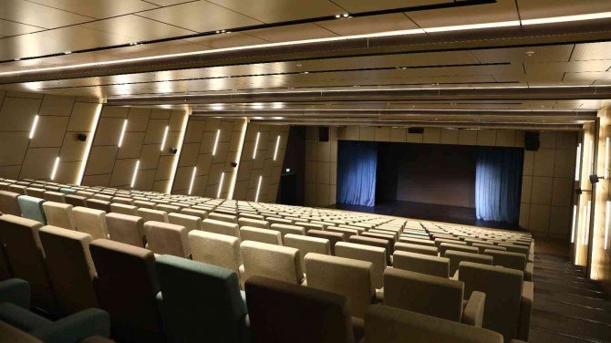 Sanatın Kalbi Başakşehir Şehir Sanat’ta Atacak