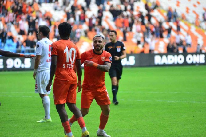 Spor Toto 1. Lig: Adanaspor: 2 - Altınordu: 1