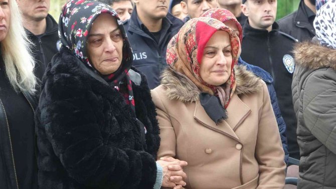 Hayatını Kaybeden Polis Memuru İçin Tören Düzenlendi