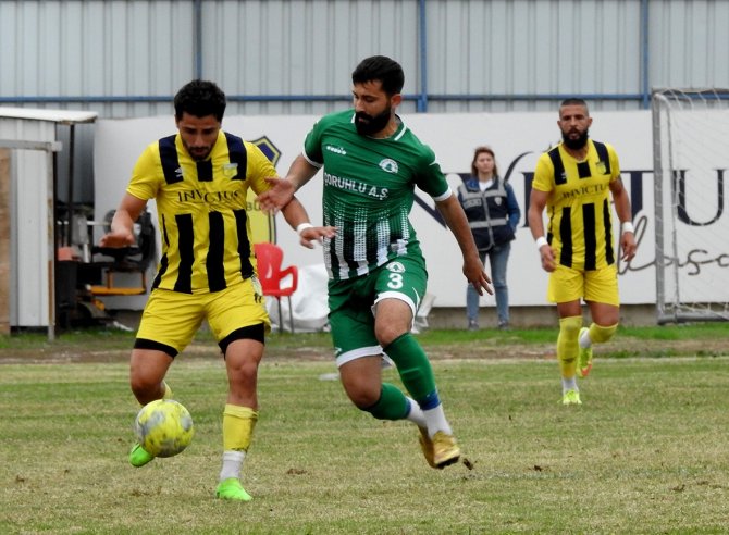 Alaçatıspor Zorlu Rakibini Ezdi Geçti