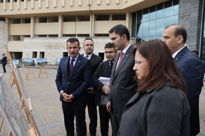 Bakan Kurum: “Başkentimizi Tarihi Samanpazarı Meydanı’na Yeniden Kavuşturacak Adımları Atıyoruz”