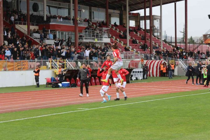 Tff 2. Lig: Balıkesirspor: 2 - Fethiyespor: 0