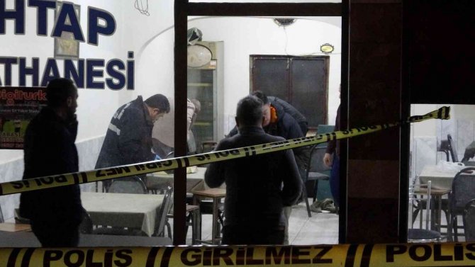 Diyarbakır’da Kıraathaneye Silahlı Saldırı: 2 Yaralı