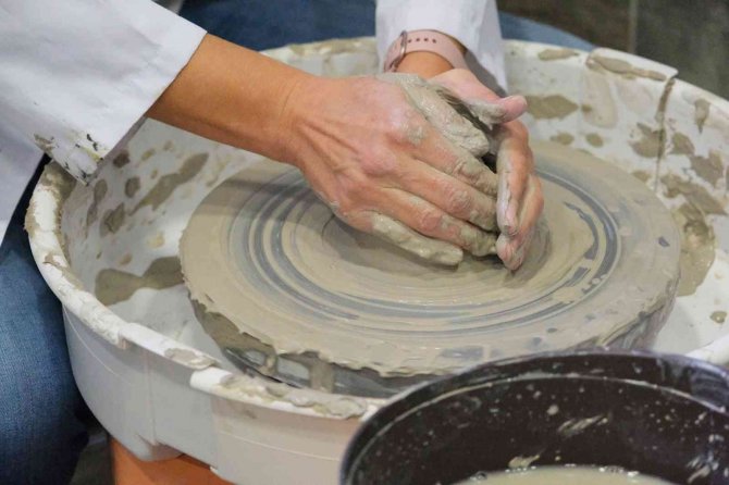 Çamurdan Sanata Giden Yolculuk