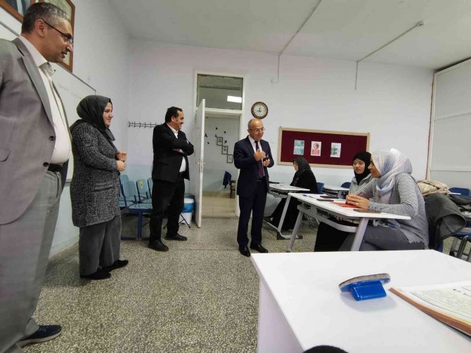 Halk Eğitim Merkezi Kadınların İkinci Evi Oldu