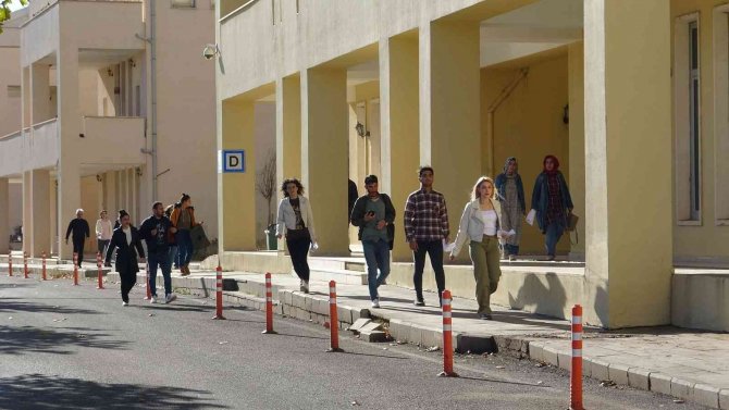 Mardin’de Adaylar Ales’e Yetişebilmek İçin Ter Döktü