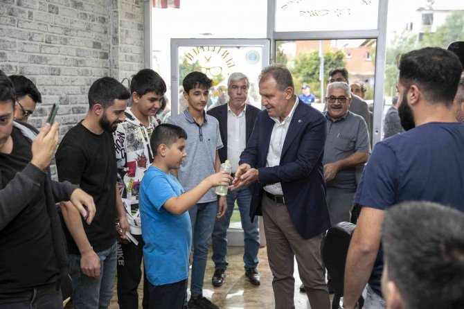 Seçer, Toroslar İlçesinde Esnafla Bir Araya Geldi