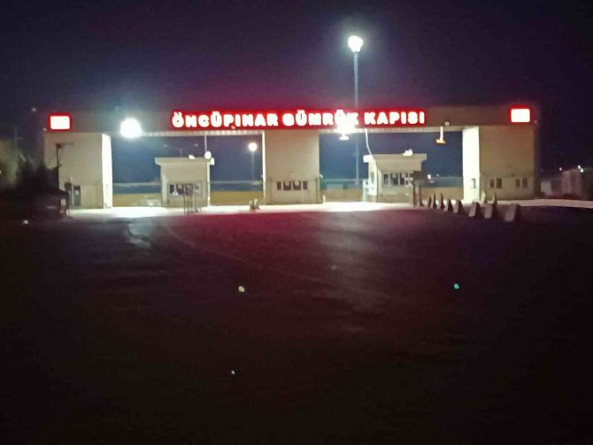 Öncüpınar Sınır Kapısı’nda Hareketlilik Sürüyor