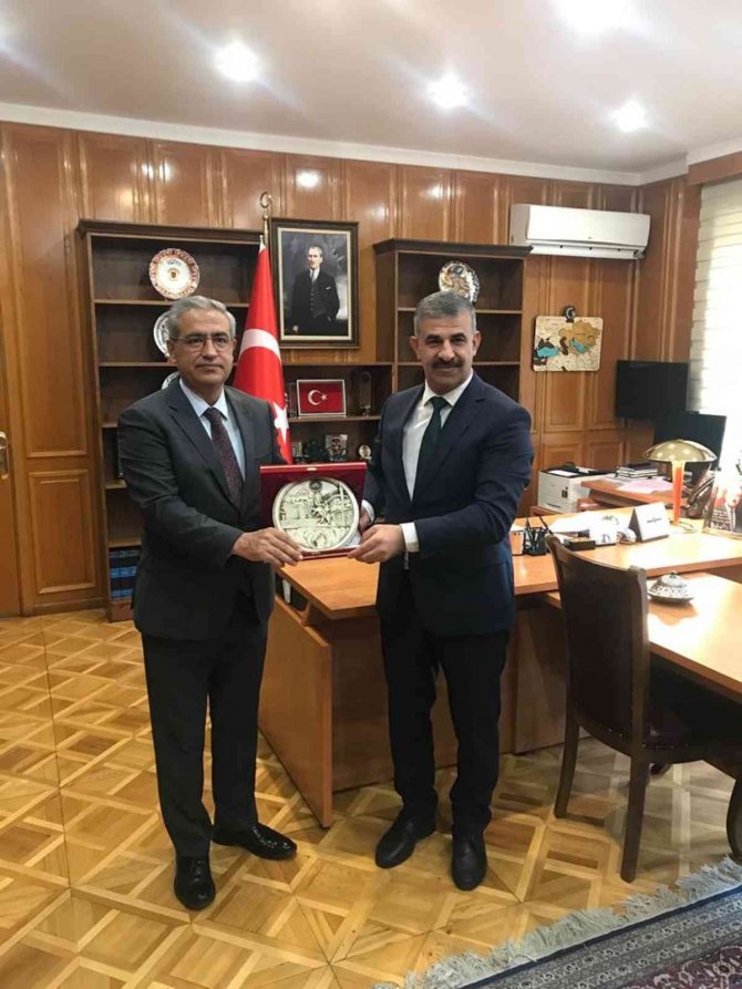 Rektör Çiftçi Özbekistan Büyükelçisi Dr. Olgan Bekar’ı Ziyaret Etti