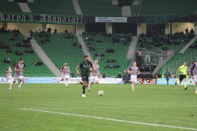 Spor Toto 1. Lig: Sakaryaspor: 4 - Bandırmaspor: 2