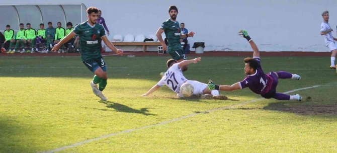 Tff 2. Lig: Pazarspor: 0 - Kırklarelispor: 0