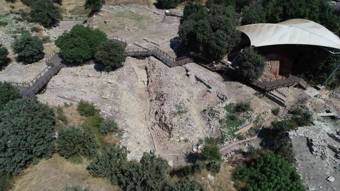 Troya Müze Müdürü Rıdvan Gölcük: "Müze Sayesinde Antik Kentin Yerinin De Türkiye’de Olduğu Vurgusu Oldukça Artıyor"