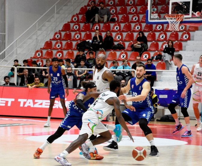 Basketbol Süper Ligi: Aliağa Petkimspor: 79 - Onvo Büyükçekmece Basketbol: 75