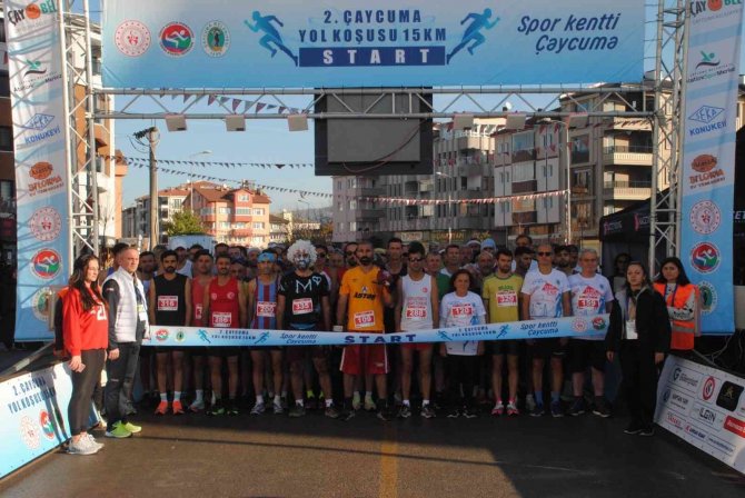 ’Spor Kentinde Sağlığa Koş’ Diyerek Yarıştılar