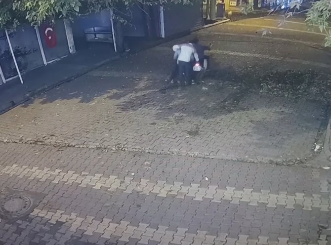 Motosikleti Saniyeler İçerisinde Çaldı