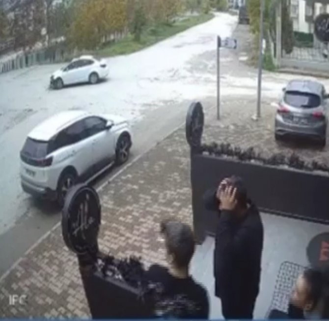 Kendi Kazalarını Böyle Kaydettiler