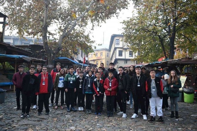 Altındağlı Gençler Bursa’yı Gezdi