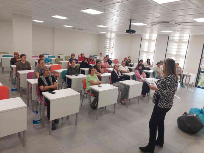 Yurt Personeline Çevre Eğitimi