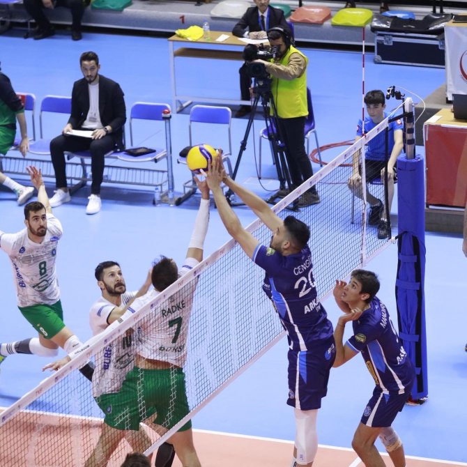 Arkas Spor’un Aklı Avrupa’da Kaldı