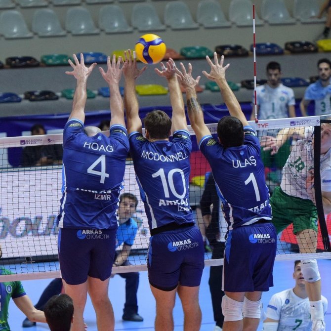 Arkas Spor’un Aklı Avrupa’da Kaldı