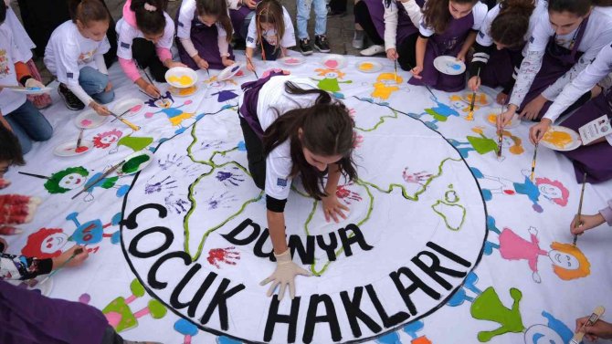 Büyükçekmeceli Çocuklar Dünya Çocuk Hakları Günü’nde Bir Araya Geldi