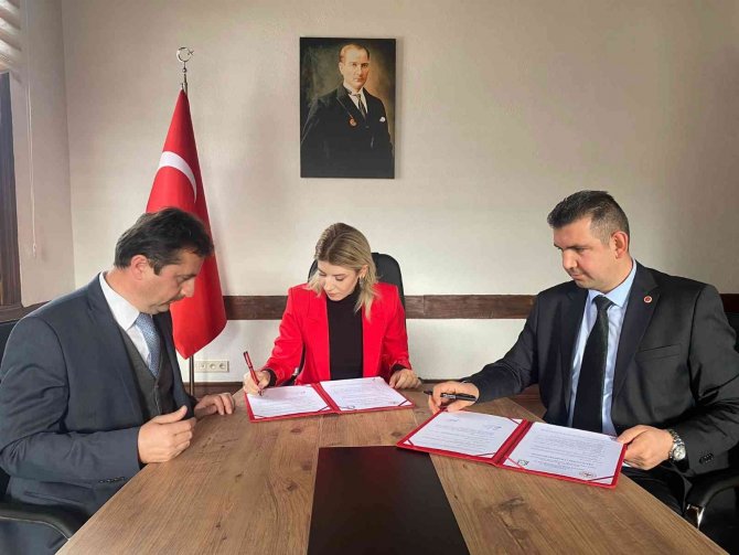 Üniversite Öğrencileri, Uygulamalı Binicilik Eğitimi Alacak