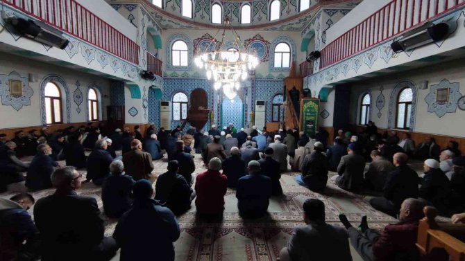Sabah Namazı Buluşmaları Devam Ediyor