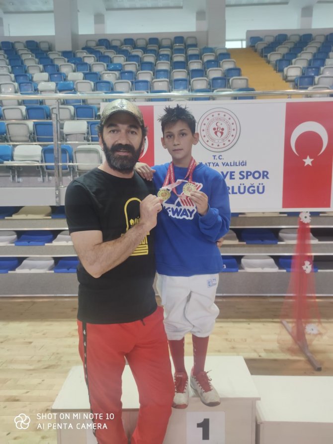 Vanlı Sporcuların Eskrim Başarısı