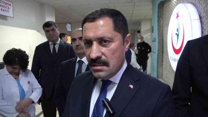 Amasya Valisi Mustafa Masatlı’dan 3 Kişinin Can Verdiği Minibüs Kazasıyla İlgili Açıklama: “Minibüsün Süratli Olduğu Tespit Edildi”
