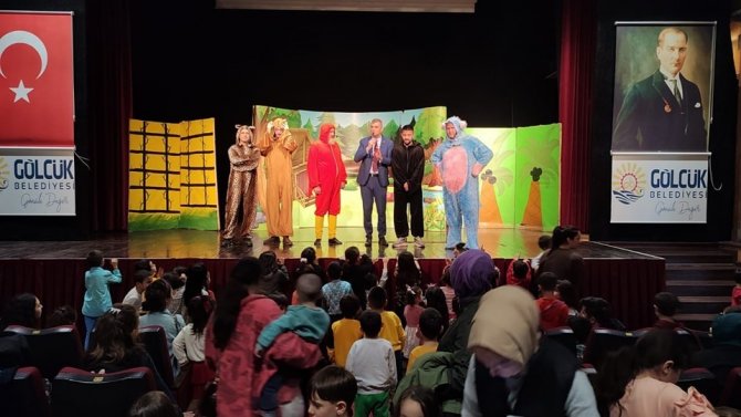 Çocuklar Çevrenin Önemini Tiyatro İle Öğrendi