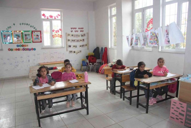 Hıncal Uluç’un Ölümü Memleketi Kilis’te Üzüntüye Neden Oldu