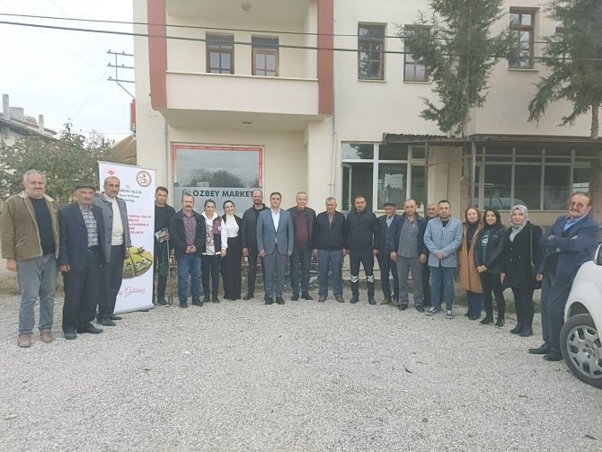 Çiftçilere Tarım Eğitimi