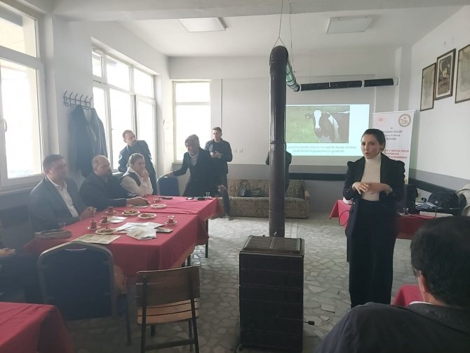 Çiftçilere Tarım Eğitimi