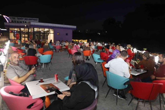 Gülümse Kafe Lavanta’da Kış Molası
