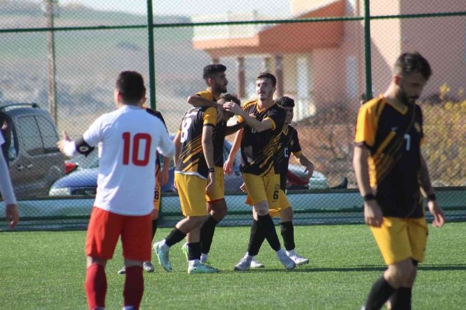 Kayseri Süper Amatör Küme: Kocasinan Şimşekspor: 6- Gençlerbirliği: 0