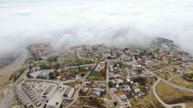Elazığ Sis Denizinde Kayboldu, Ortaya Kartpostallık Görüntüler Çıktı