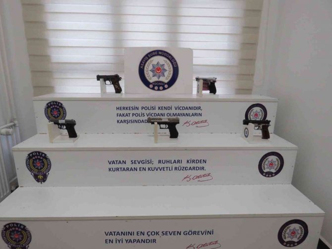 Kocaeli’nde 32 Adet Silah Ele Geçirildi