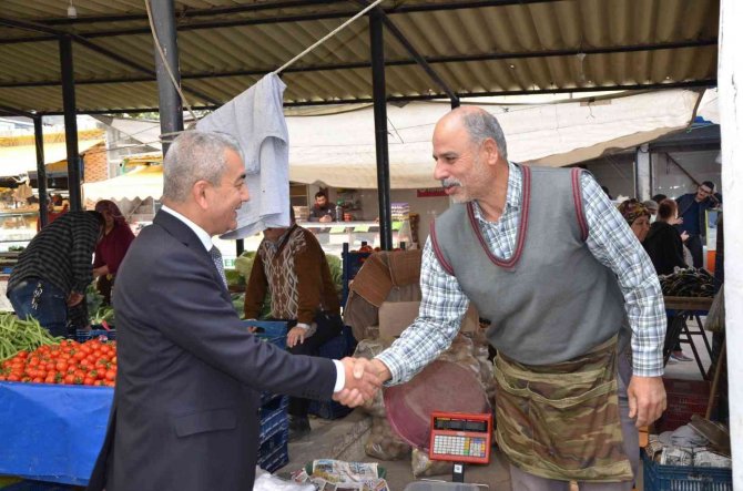 Başkan Kaplan Semt Pazarında