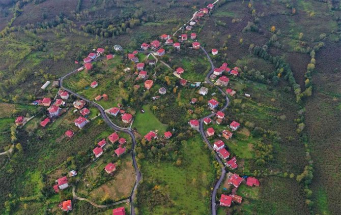 Altınordu’da Sıcak Asfalt Çalışmaları Sürüyor
